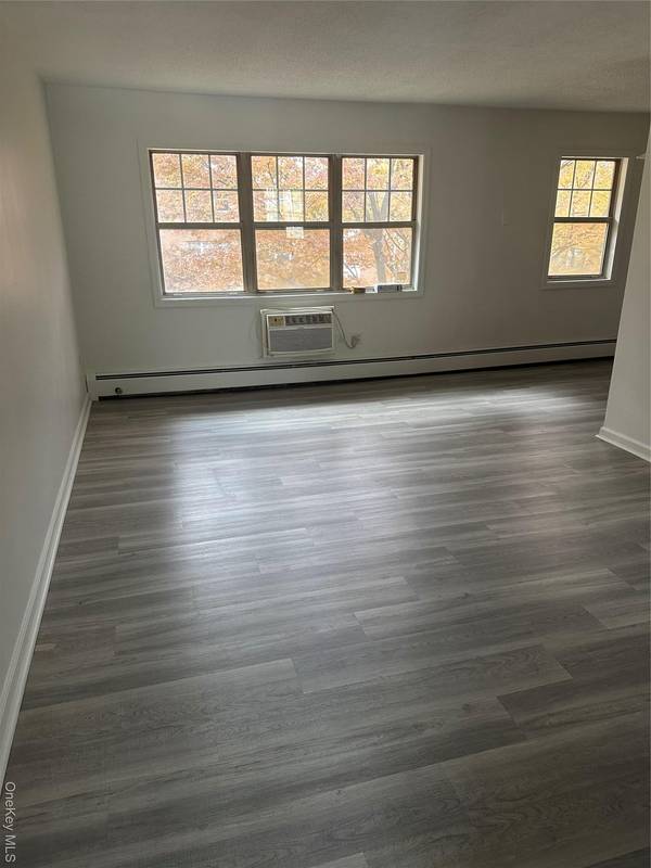 Newburgh, NY 12550,603 Barclay MNR #6C