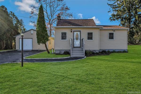 Rocky Point, NY 11778,8 Pansy RD