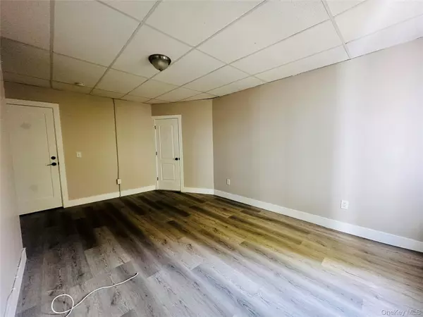 Poughkeepsie, NY 12601,86.5 Garden ST #2