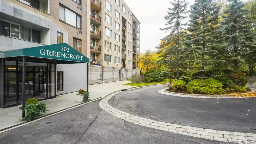 703 Pelham RD #107, New Rochelle, NY 10805