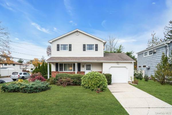 East Northport, NY 11731,606 7th AVE