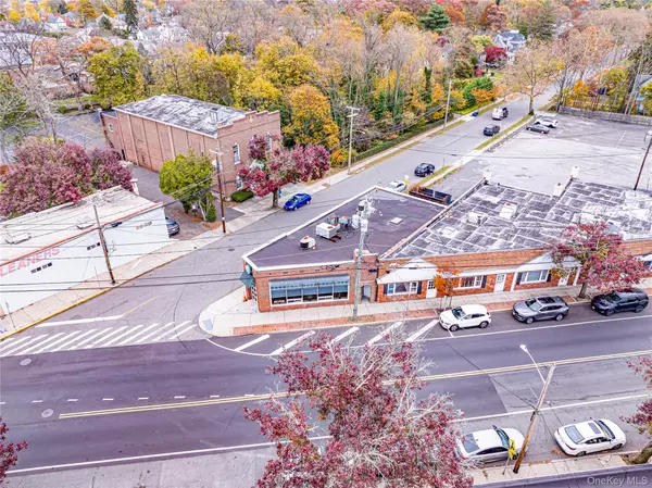 Amityville, NY 11701,159 Broadway