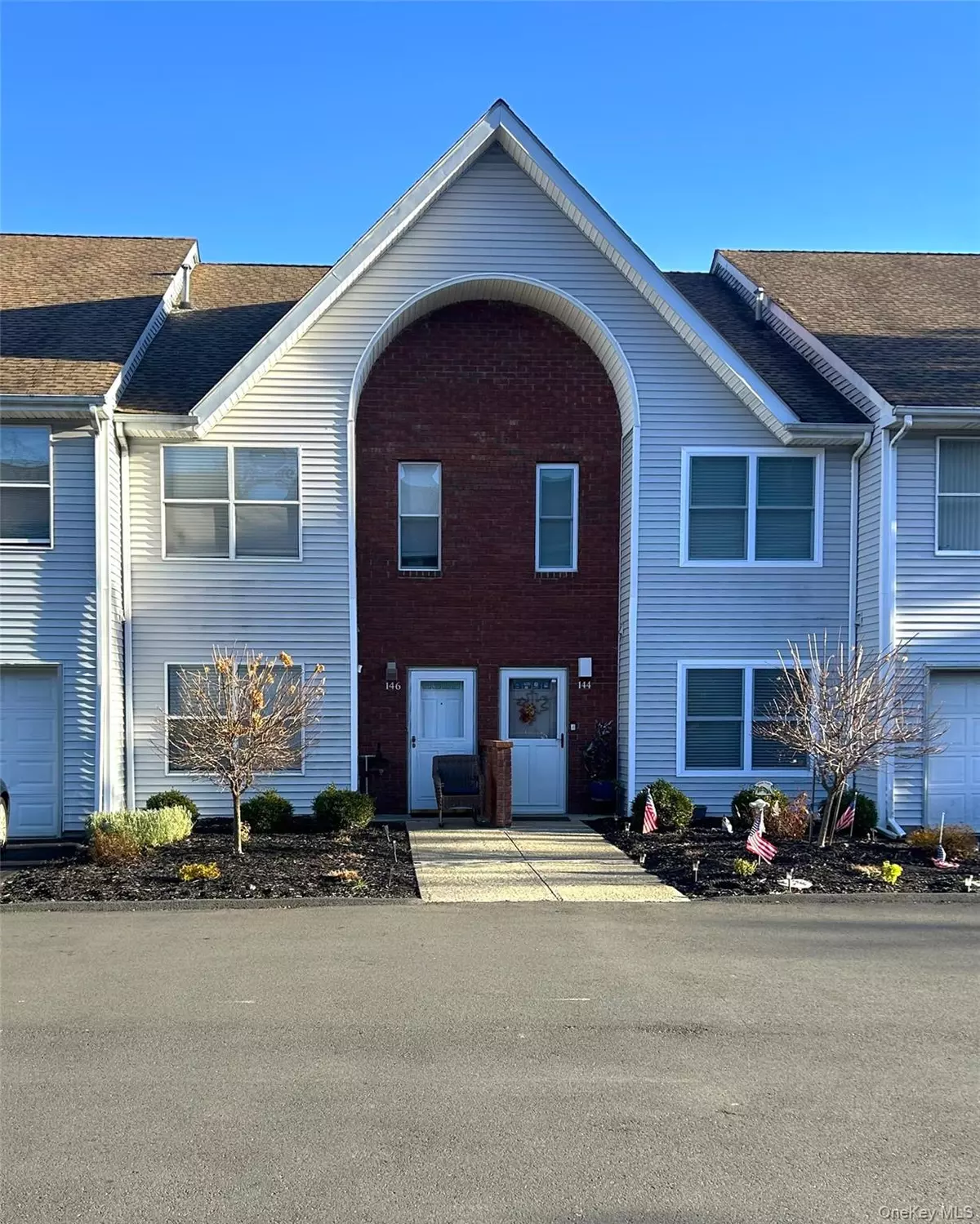 Middletown, NY 10940,146 Deer Ct DR