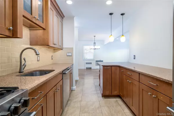 Rockville Centre, NY 11570,60. Chestnut ST