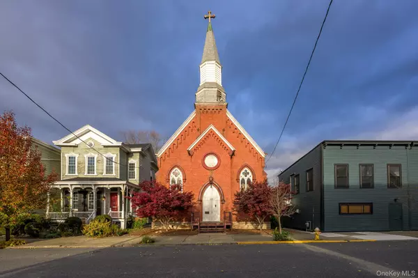 428 State ST, Hudson, NY 12534