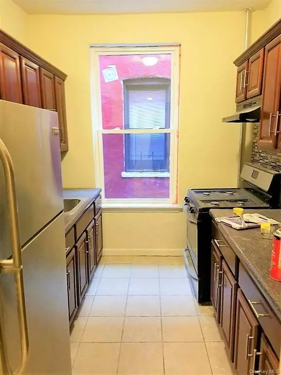 Bronx, NY 10472,1118 Metcalf AVE