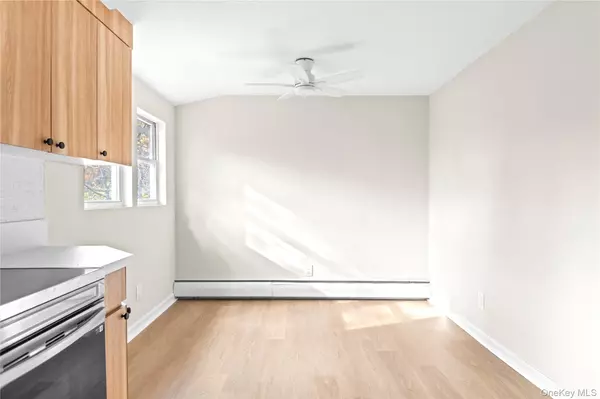 Hauppauge, NY 11788,246 Atlantic PL #second floor