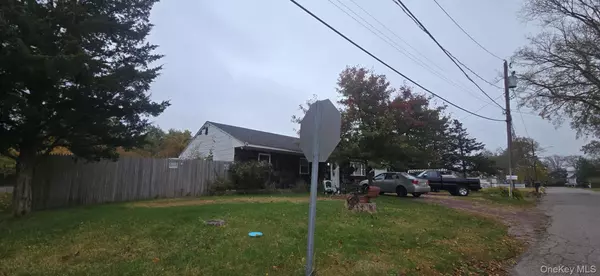 Mastic Beach, NY 11951,21 Astoria RD