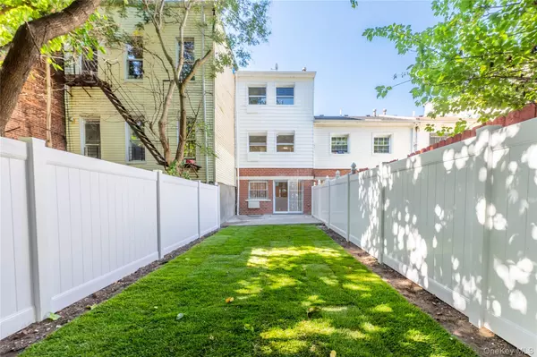 Bronx, NY 10456,1128 Forest AVE