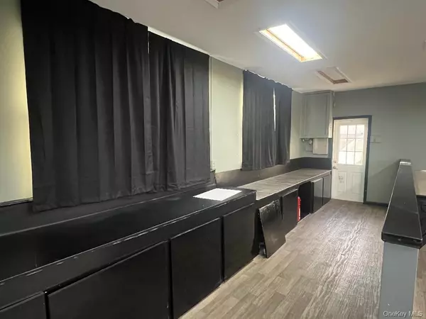 Patchogue, NY 11772,37 Bransford ST