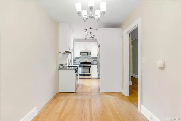 White Plains, NY 10603,87 N Broadway #2L