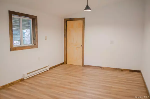 Athens, NY 12015,10037 9W Route