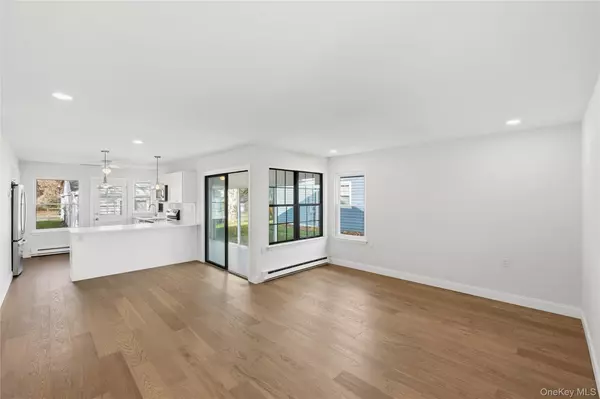 Ridge, NY 11961,145 Edinburgh DR