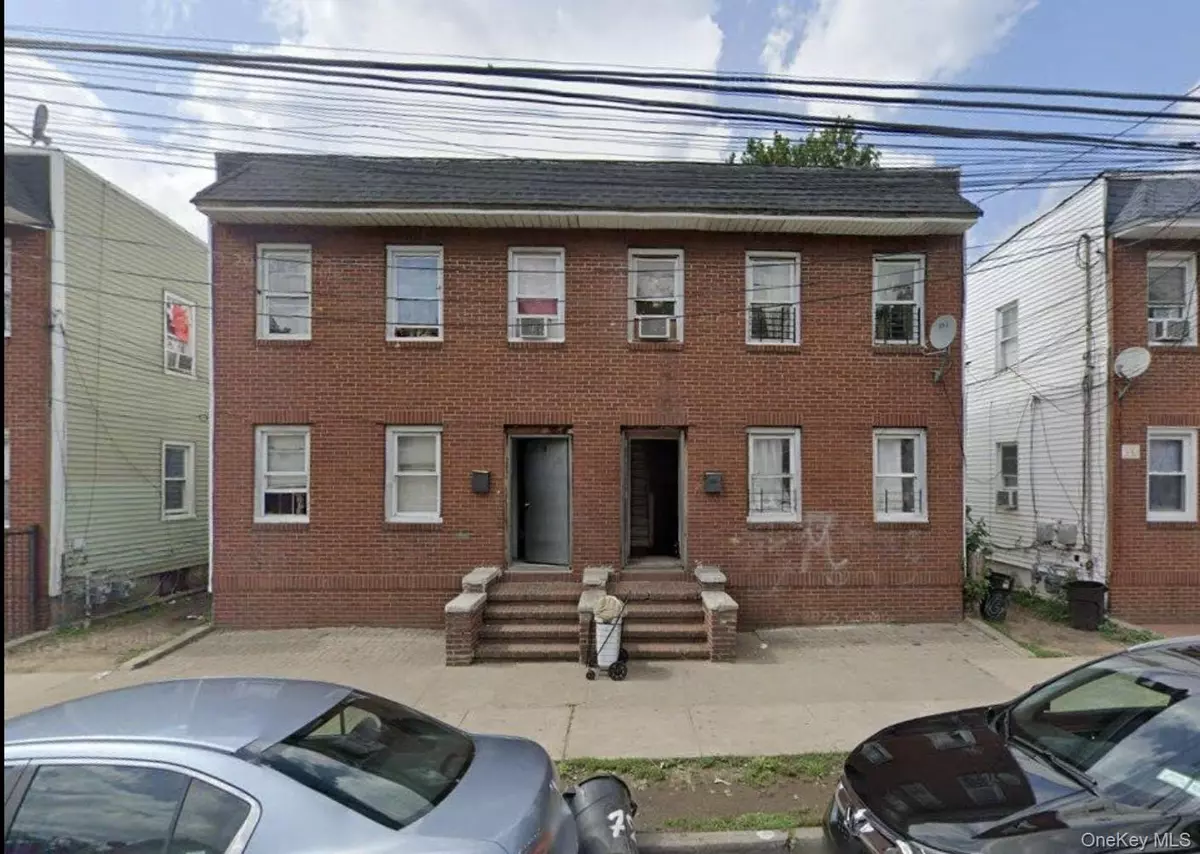 Hempstead, NY 11550,65-67 Albemarle AVE