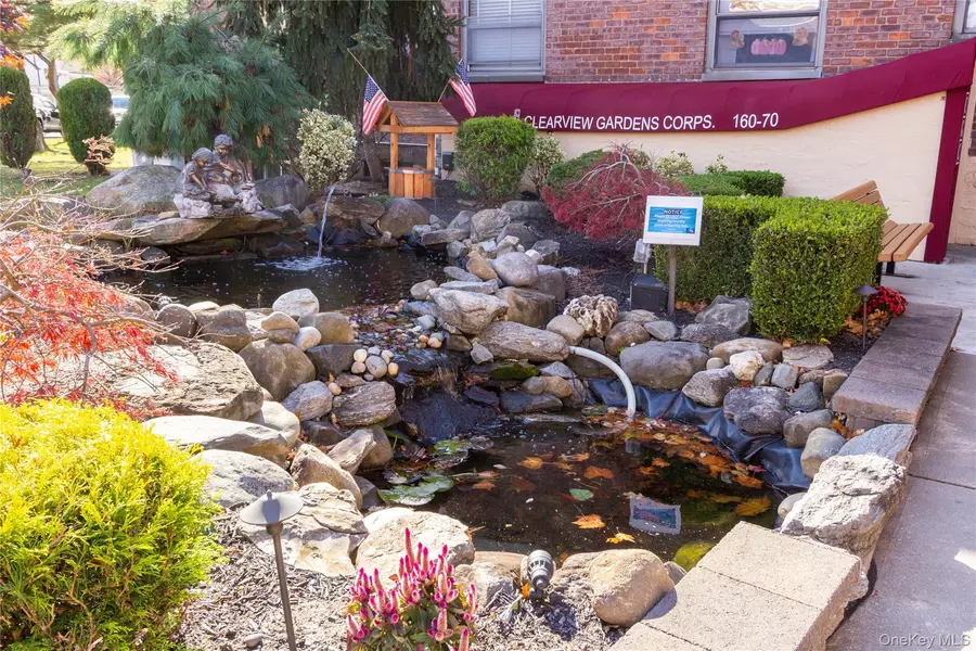 163-62 Willets Point BLVD #Upper, Whitestone, NY 11357