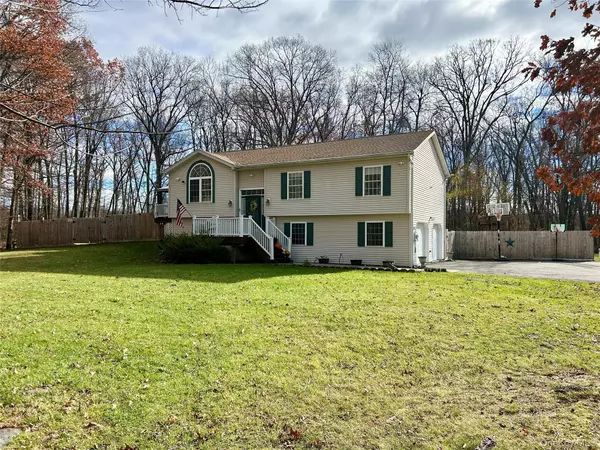 95 Osborne Hill RD, Fishkill, NY 12524