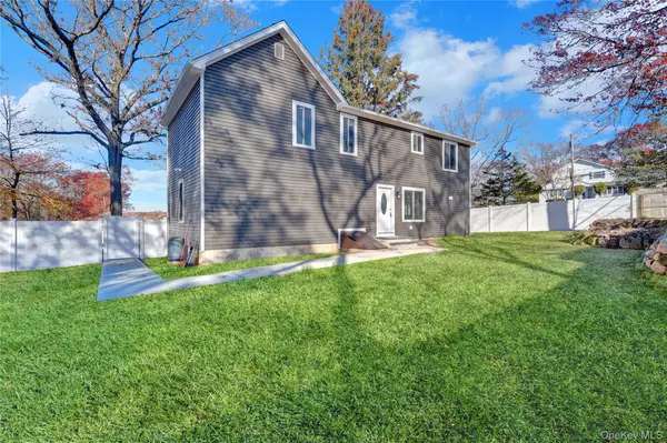 Centereach, NY 11720,6 Renee CT