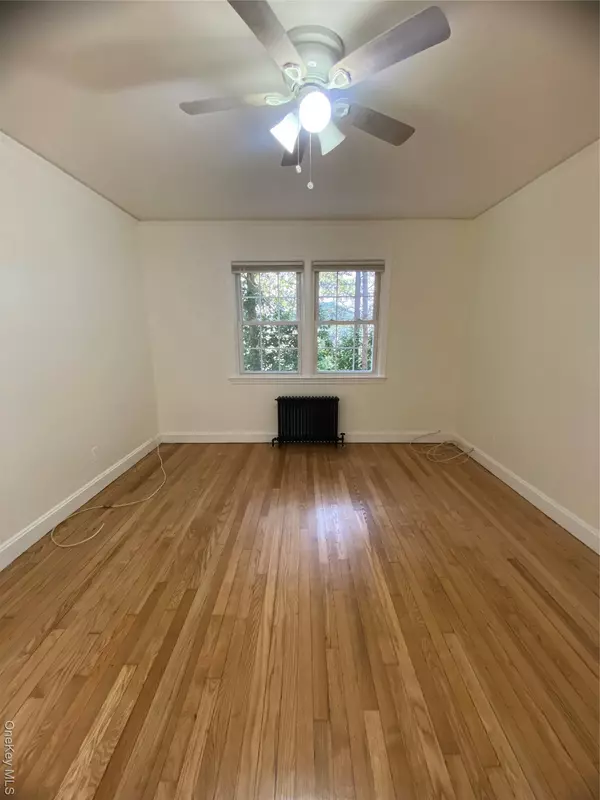 Glen Cove, NY 11542,2 George ST #A