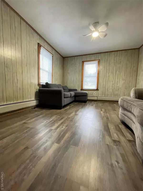 Goshen, NY 10924,339 W Main ST