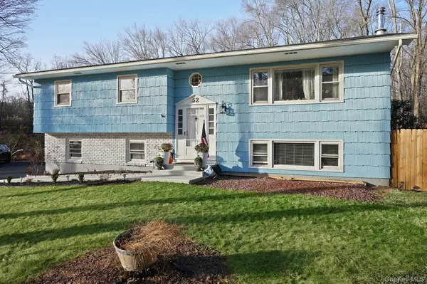 Monsey, NY 10952,52 Pinebrook RD