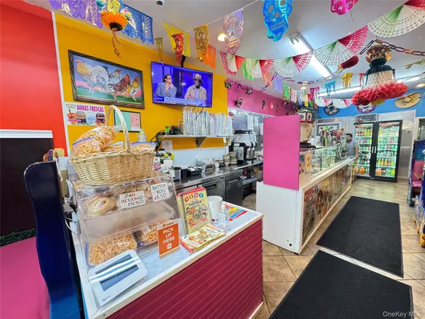 Yonkers, NY 10703,132-138 Lake AVE