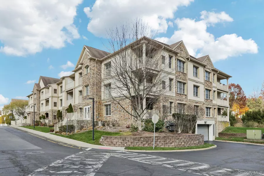 28 N De Baun AVE #102, Suffern, NY 10901