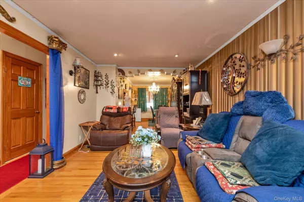 Far Rockaway, NY 11691,2301 Camp RD