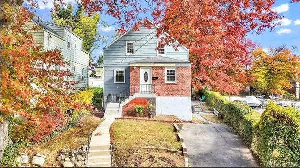 27 Dell AVE, Mount Vernon, NY 10553