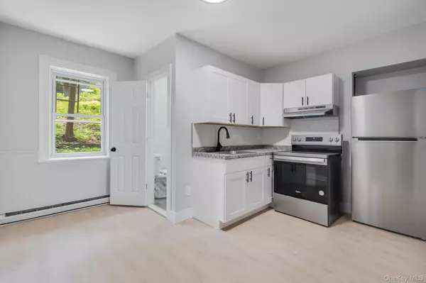 Poughkeepsie, NY 12601,37 S Bridge ST