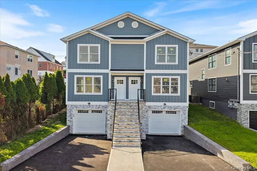 89 Thurton PL, Yonkers, NY 10704