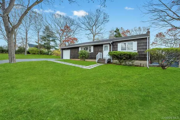 Smithtown, NY 11787,4 Washington AVE