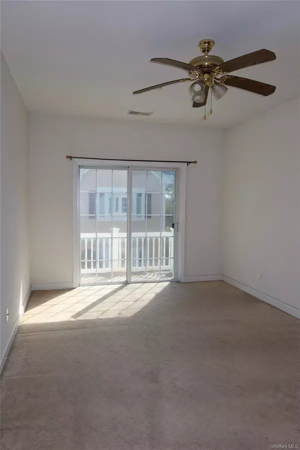 Amityville, NY 11701,116 Kenneth CT #116