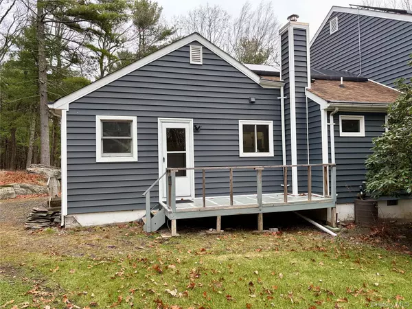 44 Gregory RD, Glen Spey, NY 12737