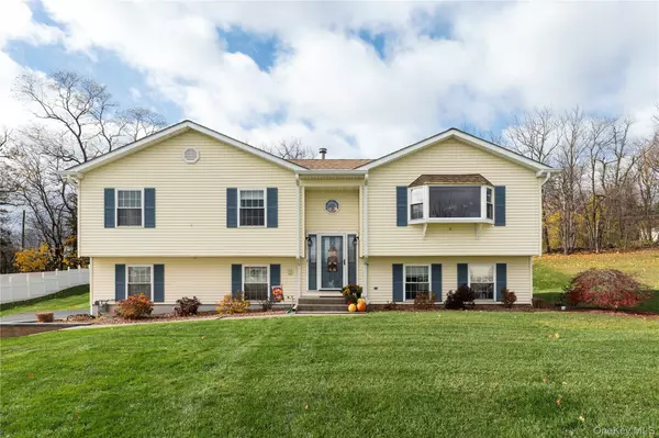 293 Garden ST, New Windsor, NY 12553