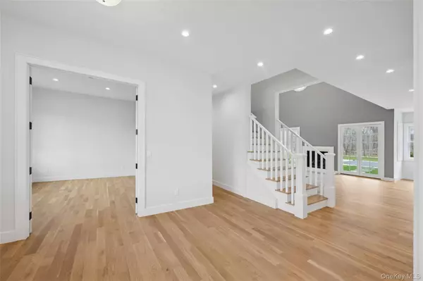 Southold, NY 11971,150 Deer RUN