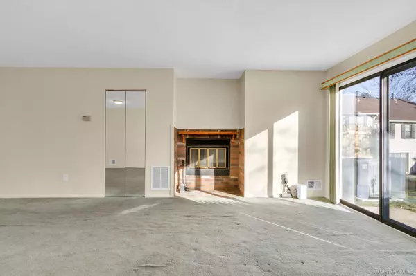 Peekskill, NY 10566,1 Juniper CT