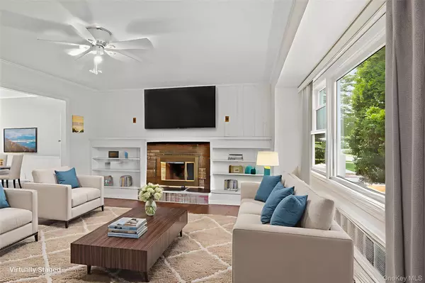 Glenwood Landing, NY 11545,11 Glenwood Road