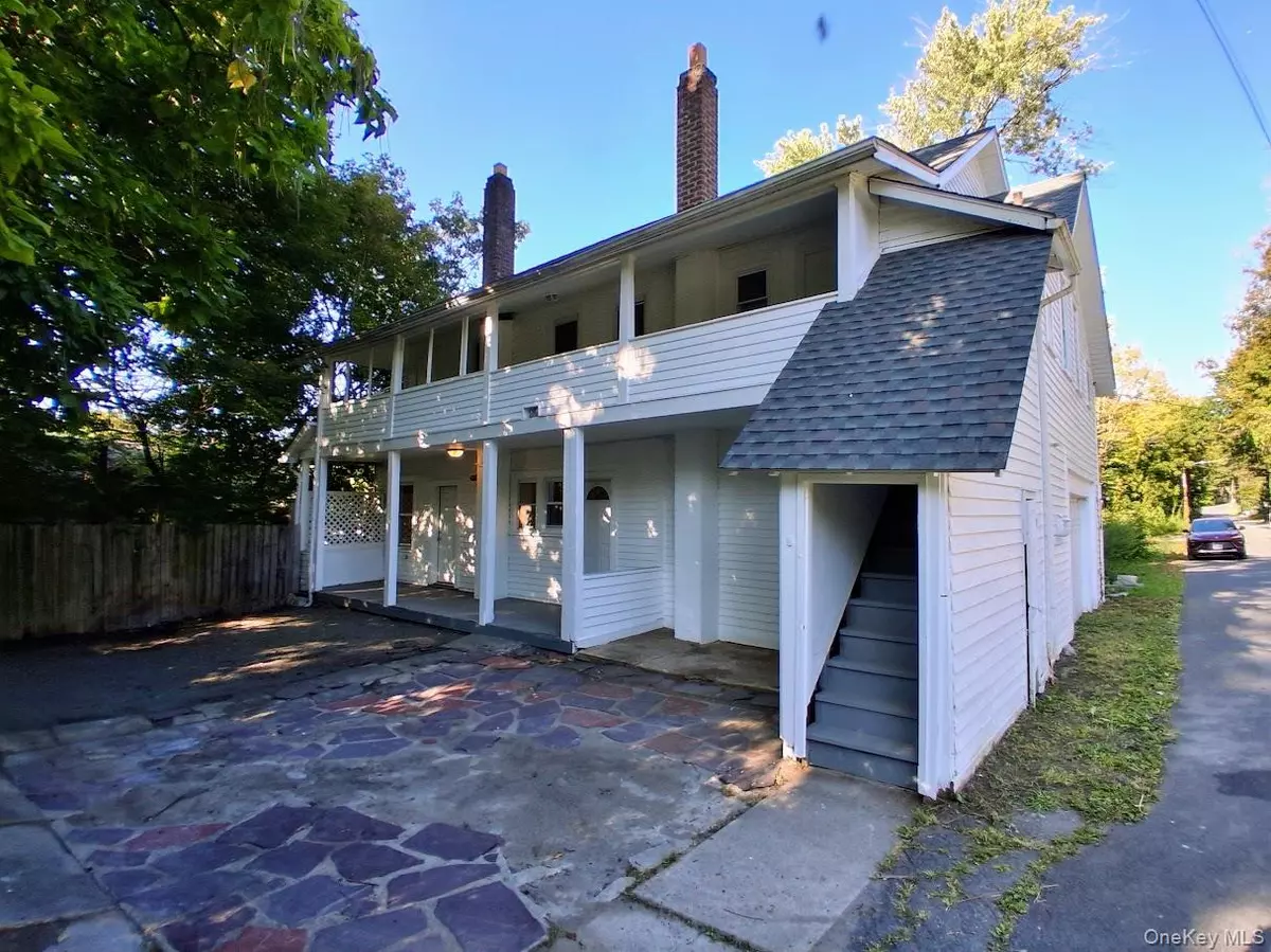 Kerhonkson, NY 12446,215 Maple AVE