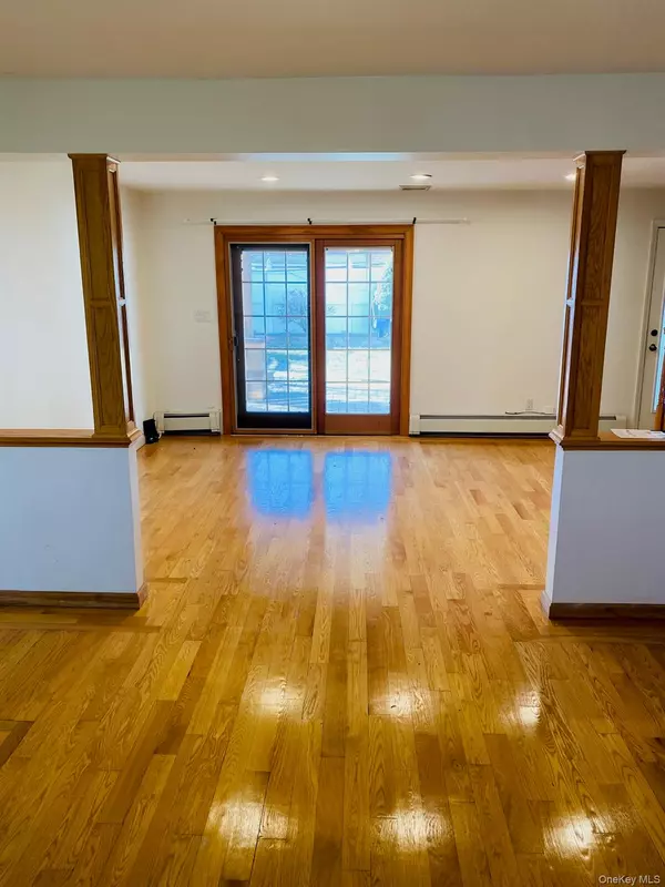 Hicksville, NY 11801,24 Cable LN