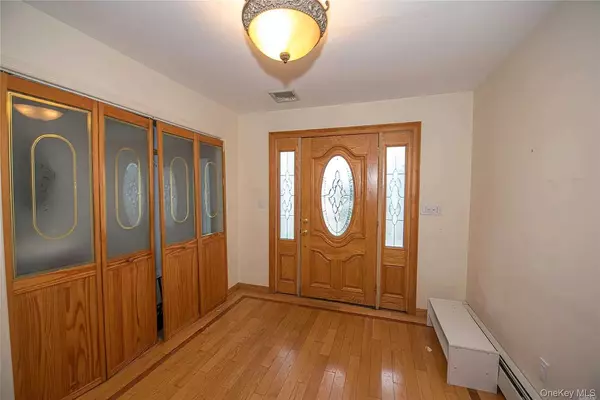 Hicksville, NY 11801,24 Cable LN