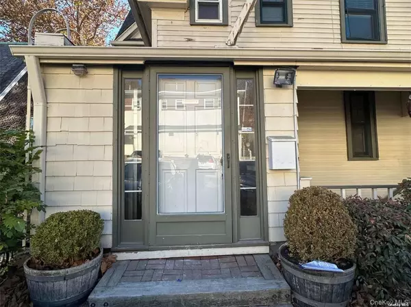 Northport, NY 11768,209 Main ST #Rear