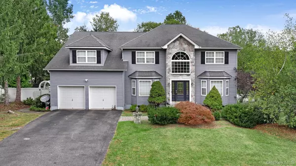 New Windsor, NY 12553,1010 Pine VW