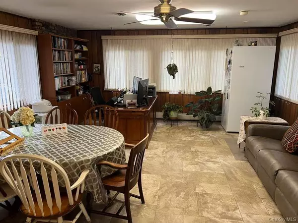 Monsey, NY 10952,24 Waverly PL