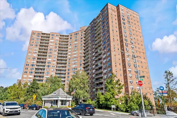 5700 Arlington AVE #1C, Bronx, NY 10471