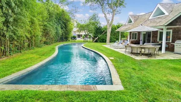 Westhampton Beach, NY 11978,9 Ocame AVE