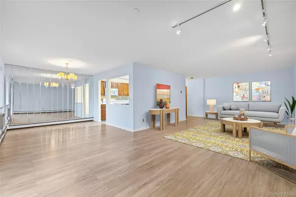 Scarsdale, NY 10583,508 Central Park AVE #5310