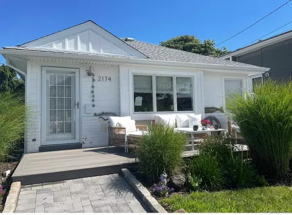 2174 Bay BLVD, Atlantic Beach, NY 11509