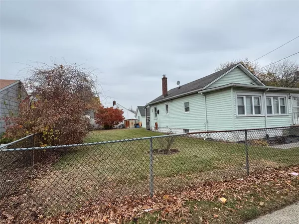 Uniondale, NY 11553,1233 Front ST