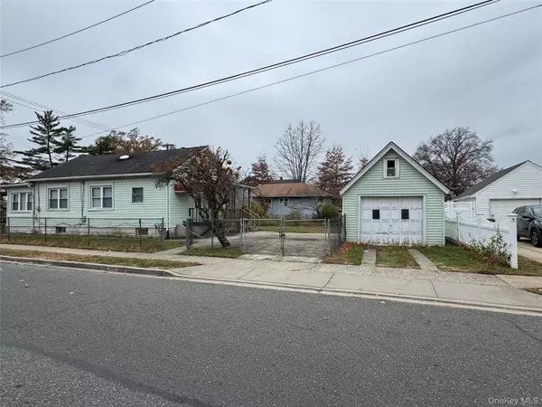 Uniondale, NY 11553,1233 Front ST