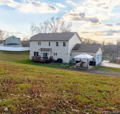 Newburgh, NY 12550,15 Max WAY